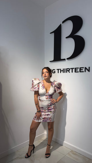 Dress Event Flower