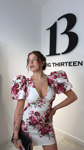 Dress Event Flower